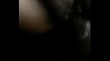 Desi diguncang ganas hingga merintih