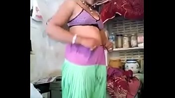 Desi bibi yang menggoda