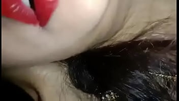 Bhabhi India merintih penuh nafsu dalam bahasa Hindi