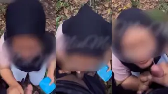 Gadis Berhijab Disuruh Mengulum Kontol di Tempat Terbuka