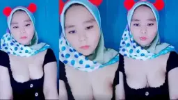 Ukhti Pamer Belahan Dada Rara yang Menggoda