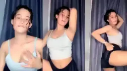 Vivie Bergoyang Menggoda dengan Baju Putih Transparan