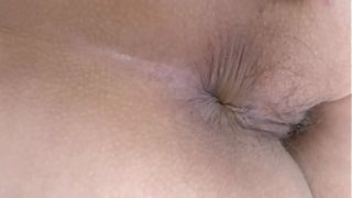 Istri Cantik Temanku Terobsesi dengan Seks Anal, Video-video Vulgar Memamerkan Lubang Pantatnya yang Menggoda