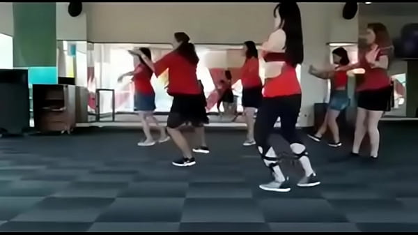Olahraga panas ala Indonesia yang bikin bergairah