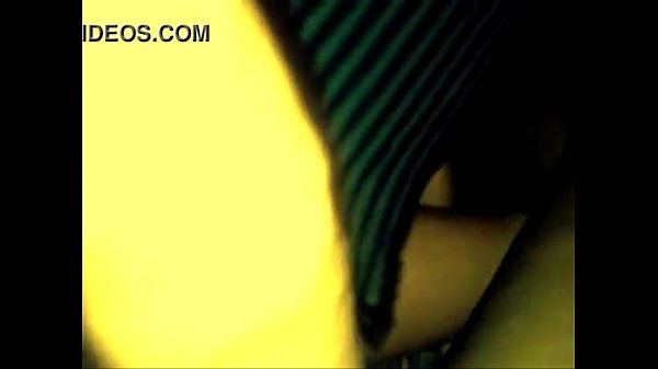 Gadis Indonesia panas digoyang dari belakang oleh teman suami