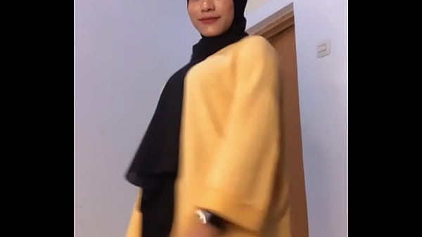 Goyang Maut Berbalut Hijab
