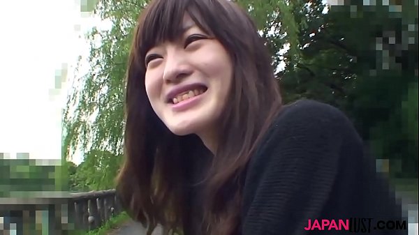 Remaja Jepang Aki Tajima ditembus oleh kontol Asia tanpa pelindung