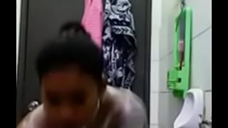 Pamer Tubuh Seksi di Indonesia, Bikin Mata Melotot!