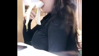 Monica Adhea, Model Indonesia yang Panas dan Bergairah, Siap Menghisap dengan Penuh Nafsu