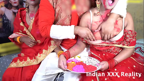 Gila! Pesta Holi India yang Panas dan Liar