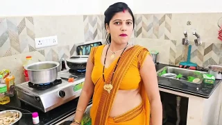 Outdor video.I met a girl in an auto and took her home to work at a beauty parlor and fucked her.