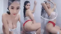 Uting Coklat Payudara Besar Violine Mango Live Mandi Telanjang