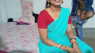 भाभी की गर्म चुदाई जब वो मेरे कमरे में अकेली आयी | हिंदी में गंदी बातें और मोटा लंड