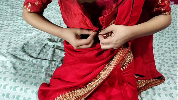 Piyasi Saheli Maa Ne Apne Jawaan Bete Ko Apni Kamnaon Ki Purti Ke Liye Mana Liya