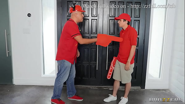 Double Dip di Ranjang / Brazzers / unduh lengkap di https://zzfull.com/tub