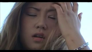 Kecuali kalau tujuannya untuk memuaskan dua editor horny yang sedang menyusun film terbarunya!