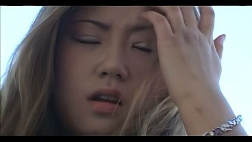 Kecuali kalau tujuannya untuk memuaskan dua editor horny yang sedang menyusun film terbarunya!
