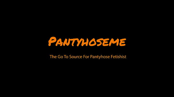 Ashley si gadis panas dengan stoking mengkilap menggoda dan bercinta dengan kakak tirinya