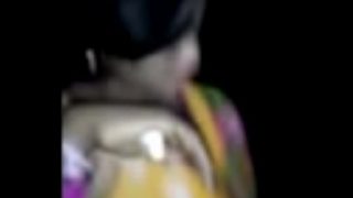 Gadis desi pemalu dengan payudara besar dihisap 3406