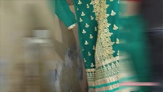 Video Mandi Gadis India Seksi dalam Bahasa Hindi