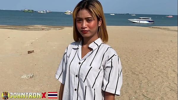 POV: Mainin Cewek Asia Amatir Imut Sampai Keluar Dalam