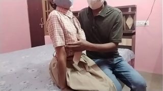 Video Panas Pelajar India Bercinta di Luar Ruangan dengan Suara Hindi
