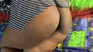 Video Panas Bintang Bhojpuri Tersebar, Adegan Mesra dan Sensual yang Menggoda
