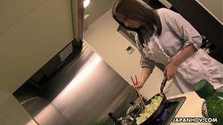Mirei Yokoyama, wanita dewasa Jepang ketahuan tanpa sensor