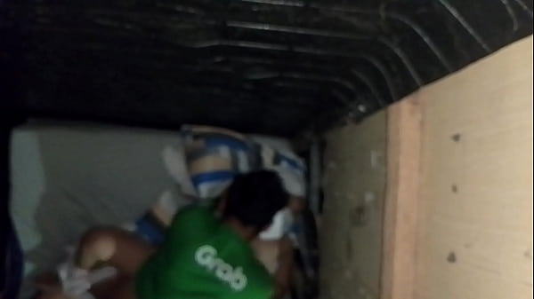 Goyang Montok Mama Filipina Gendut di Kamar Hotel Bagian Kedua