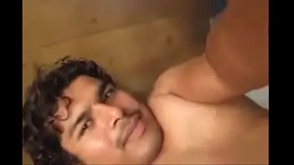 Gadis India Desi bercinta panas dengan pacarnya