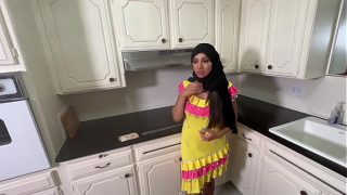 Amira Ali, Pelacur Berdasi yang Menggoda demi Uang