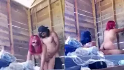 Bercinta Liar di Kamar Villa yang Mewah