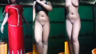 Gadis telanjang dari Assam bikin video striptis panas buat koleksi pribadi