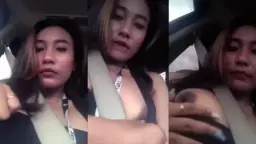 Herradure Pamer Payudara Montoknya di Dalam Mobil