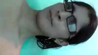 Sadia gadis Pakistan bugil total dalam foto selfie
