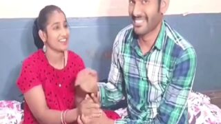 Video panas adik ipar dan kakak ipar India direkam diam-diam