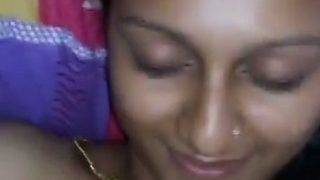 Video panas kakak perempuan Mallu yang menggoda