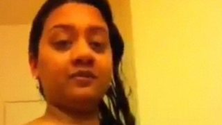 Video Selfie Telanjang Tante Perawat Mallu NRI yang Menggoda