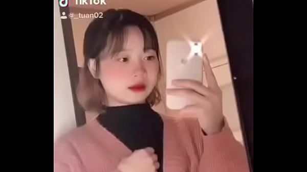 TikTok Gadis Seksi Terseksi dari Tiongkok