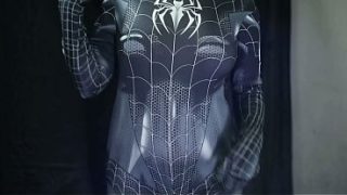 Ngentot Cewek Indo Cosplay Spiderman, Memeknya Basah Banjir