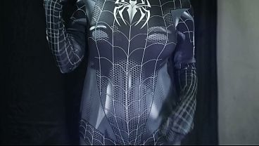 Ngentot Cewek Indo Cosplay Spiderman, Memeknya Basah Banjir