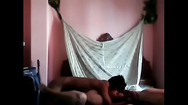 Bhabhi India yang menggoda dengan pria lain
