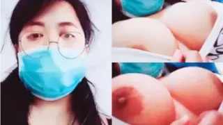Bebzcece Tobrut Menggoda dengan Goyang Panasnya