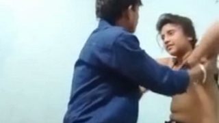 Gadis Desa Desi Telanjang Digoyang Ranjang