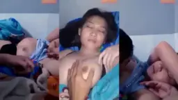 Goyangan Montok Sepupu Ponakan yang Lagi Bobok