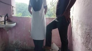 Mahasiswa Cantik Digoyang Kencang di Gedung Tua