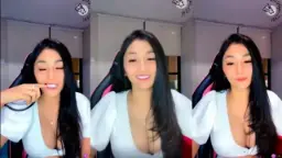 Mbak Reva dengan Payudara yang Menggila