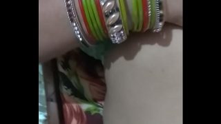 Tante Desi yang Menggoda
