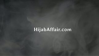 Ibu Tiri Arab Mengira Kontolku Adalah Lampu, Sampai Ujungnya Basah Bergetah