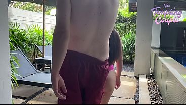 Gadis Thailand Menggoda Bawa Klien Bule Kontol Gede untuk Oral, Bercinta, dan Squirting!